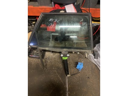 Mechanismus stahování oken Pravy zadni  Audi A4 B6 combi