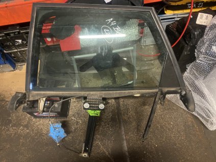 Mechanismus stahování oken levy zadni Audi A4 B6 combi