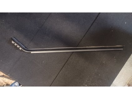 Těsnění okna stírací vnitřní levé VW T6 7H0837471 7H0 837 471