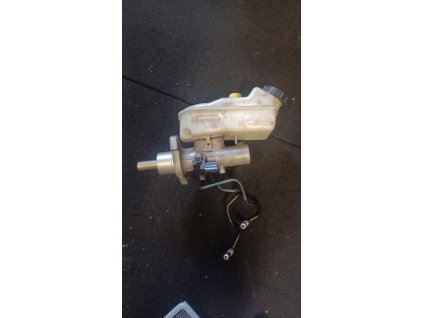 Hlavní brzdový válec  VW T6 7E0 621 303 D 7E0621303D