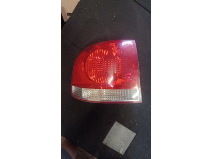 Zadní světlo levé VW Touareg 7L6945095K 7L6 945 095 K