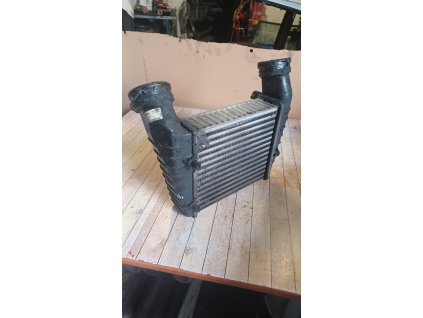Intercooler VW Passat B5.5 1.9 TDI  3B0145805D 3B0 145 805 D