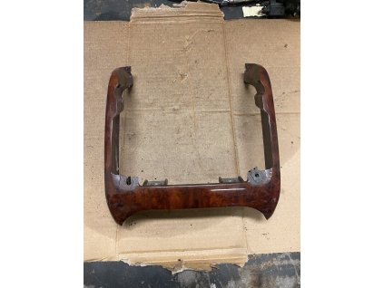Konzole  VW Phaeton 3D0 863 323 3D0863323