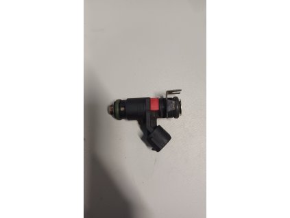 Vstřikovací ventil Škoda Fabia 1 03E906031A 03E 906 031 A