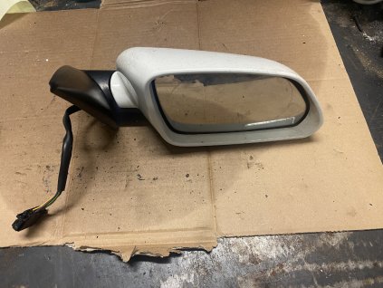 Prave vnější zpětné zrcatko Škoda Octavia 2