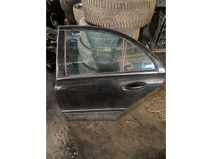 Leve zadni dveře Mercedes C w203