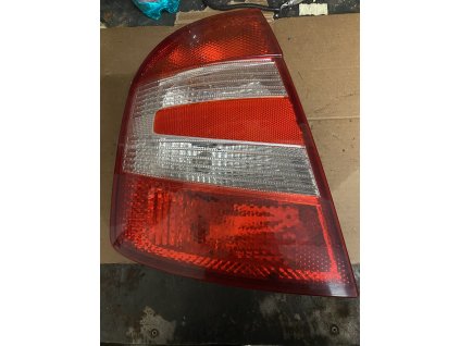 Leve zadni světlo Škoda Fabia 1 facelift hatchback 6Y6 945 111 B 6Y6945111B
