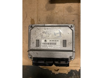 Řídicí jednotka motoru 03E 906 033 AB 03E906033AB