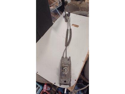 Táhla řazení 1K0 711 049 BG 1K0711049BG