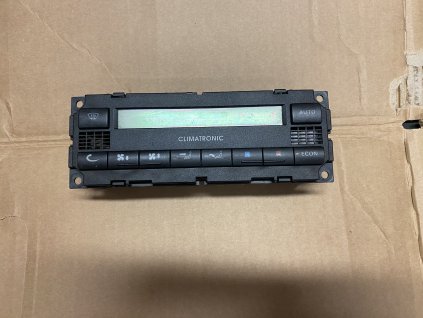 Ovládání Topeni a ventilace Climatronic Škoda Superb 1