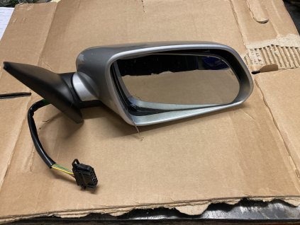 Vnější zpětné zrcatko prave Škoda Octavia 2