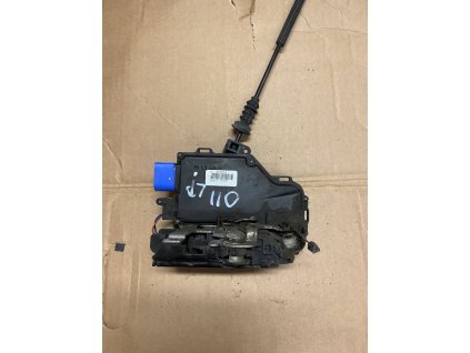 Zamek dveří levy přední Octavia 2 3D1 837 015 3D1837015