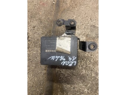 ABS Seat Leon 1.9 96KW 1C0 907 379 K 1C0907379K 1J0 614 417 D 1J0614417D