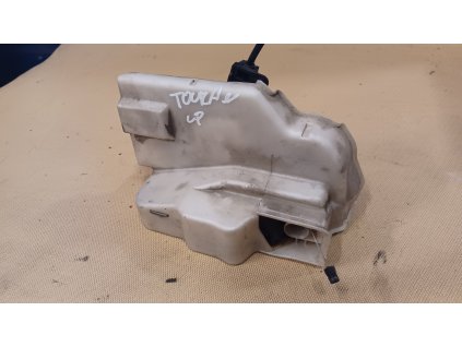 Zámek dveří levý přední VW touran 3D1 837 015 3D1837015