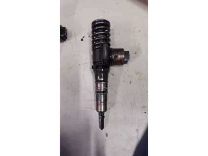 Vstřik 2.0tdi octavia  03G 130 073 G 03G130073G