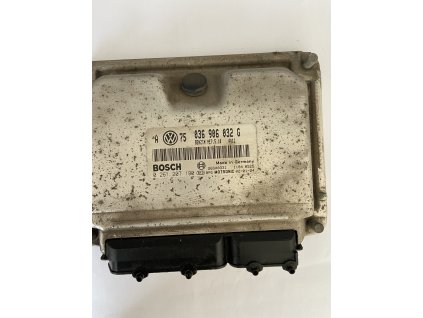 Řídící jednotka motoru 036 906 032 G, 036906032G