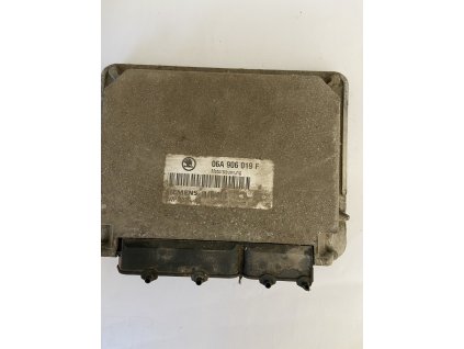 Řídící jednotka motoru 06A 906 019 F, 06A906019F
