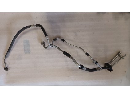 Hadice klimatizace Audi A4 B6 1.8 t 8E1 260 712 P 8E1260712P