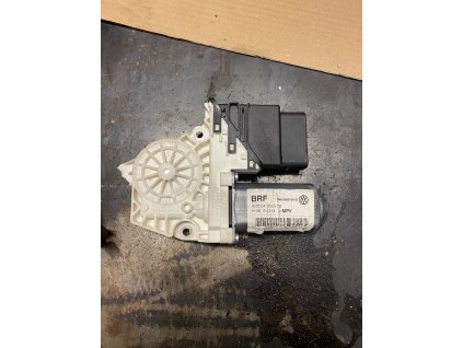 Motorek stahování oken 1K0 959 703 B 1K0959703B 993424-100 993424-100