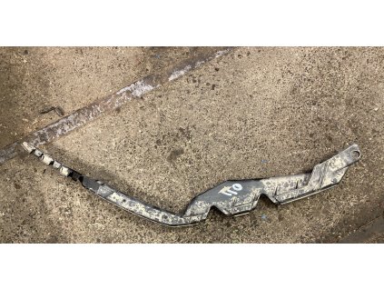 Držák předního narazniku pravý Škoda Octavia 2 1Z0 807 184 A 1Z0807184A