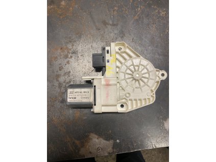 Motorek stahování oken Pravy zadni Audi A6 4F0 959 802 A 4F0959802A
