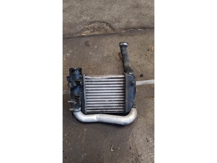 Intercooler levý Audi A6 4F 2.7 TDI 4F0 145 805 E 4F0145805E