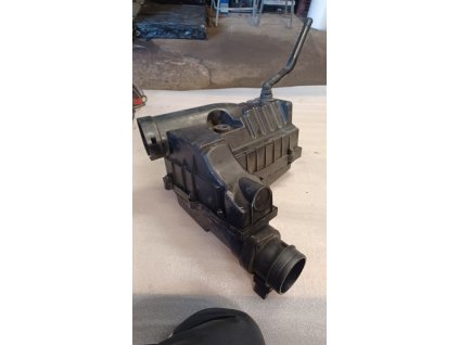 Filtrbox Škoda Superb 2 2.0tdi 3C0 129 607 3C0129607