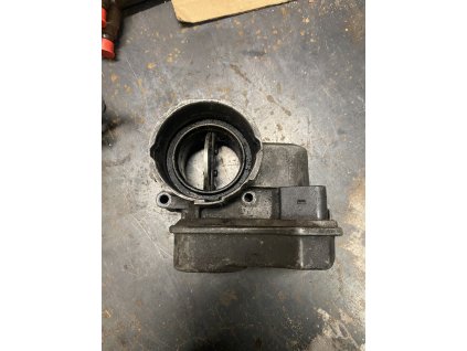 Škrticí klapka 03G 128 063 B 03G128063B