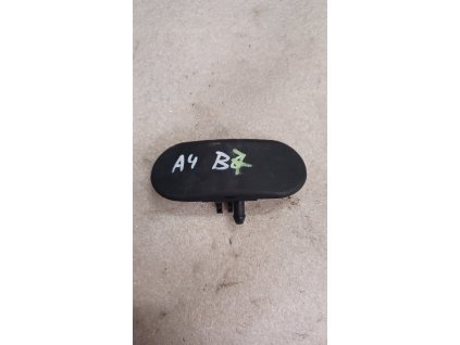 Tryska ostřikovače čelního skla levá přední Audi A4 B7 8E0955987D 8E0 955 987 D