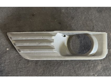 krytka předního nárazníku pravá Ford Focus 4M5 119 953 A 4M5119953A