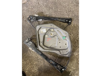 Stahovačka prava přední Škoda Superb 2 3T0 837 402 A 3T0837402A