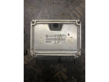 Řídicí jednotka motoru 8E0 907 401 T 8E0907401T