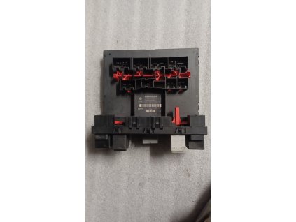 Komfortní jednotka 3C0937049E - Centrální řídicí jednotka komfortní elektroniky VW Passat B6