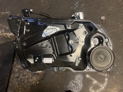 Stahovačka VW Passat B6 3C1 837 755 G 3C1837755G