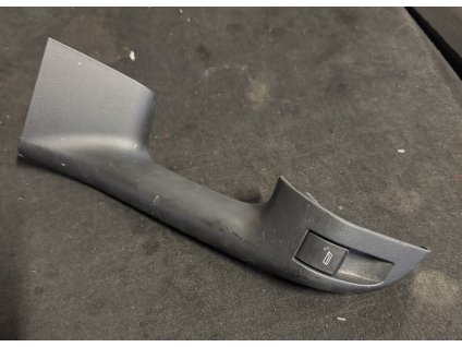 Panel ovládání oken levé zadní Audi A3 8L4 867 371 A 8L4867371A