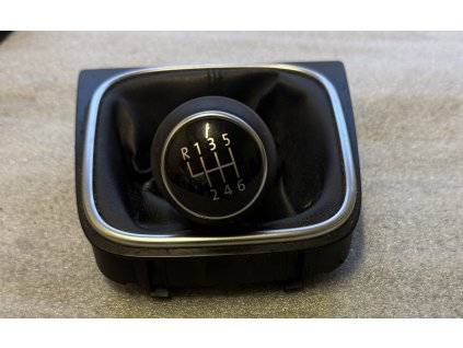 Řadící páka s manžetou VW Golf 6 1K0711113CG