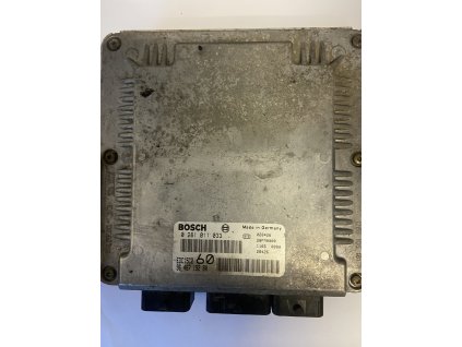 Řídící jednotka motoru 0 281 011 033, 0281011033