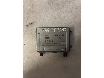 Anténní zesilovač Audi A6 4F 3.0TDI 8E0 035 456 B 8E0035456B