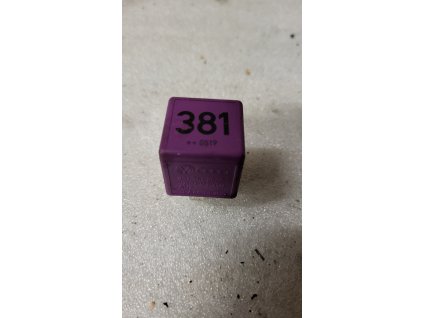 Relé 381 431 951 253 G 431951253G