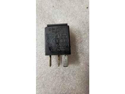 Relé 395 8Z0 951 253 8Z095q253