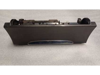 Popelník VW Passat B6 3C0 863 284 A 3C0863284A