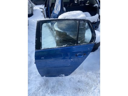 Dveře leve zadni VW Golf 5 Kod barvy LA5K