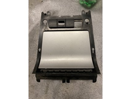 Popelnik VW Golf 5 1K0 857 961 1K0857961