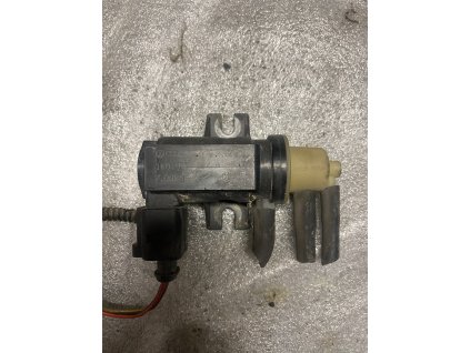Měnič tlaku zpětného vedení zplodin 1K0 906 627 A 1K0906627A