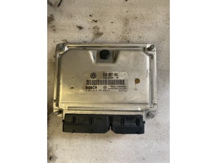 Řídicí jednotka motoru Škoda Superb 1 2.5TDI 3U0 907 401 3U0907401
