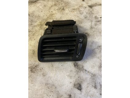 Pruduch ventilace VW Passat B6 3C1 819 701 E 3C1819701E