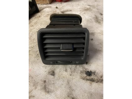 Pruduch ventilace pravy přední VW Golf V 1K0 819 710 1K0819710