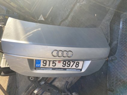 Viko kufru Audi A6 C6