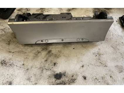 Popelnik VW Passat B6 3C0 863 284 A 3C0863284A