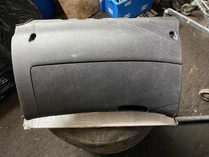 Odkládací kastlik spolujezdce Škoda Octavia 2 1Z1 857 097 L 1Z1857097L